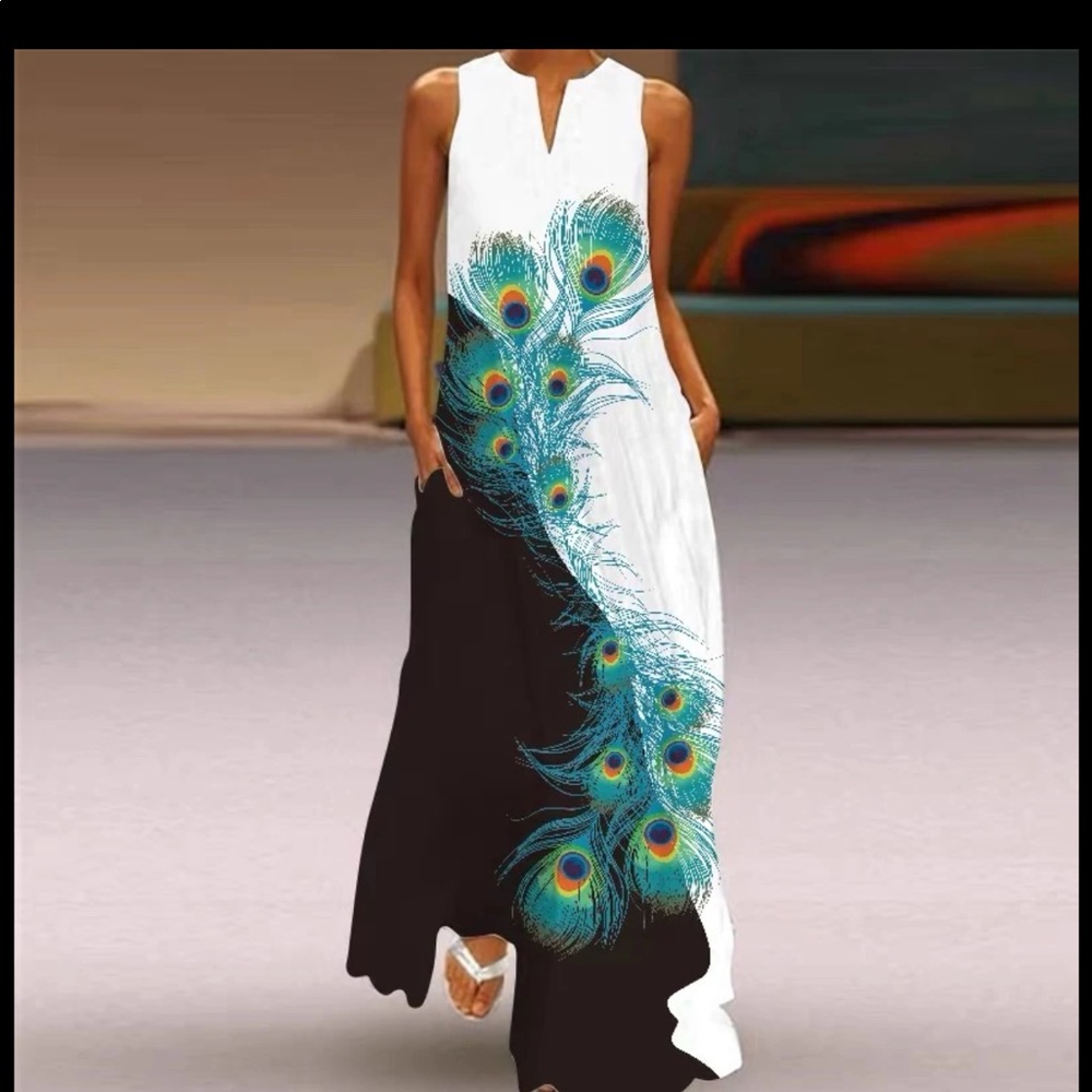 Peacock Print Sleeveless Maxi Dress. Sz XL. NWT.